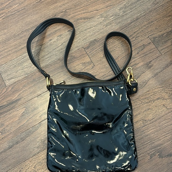 Marc Jacobs Black Patent Leather Crossbody - Picture 3 of 8
